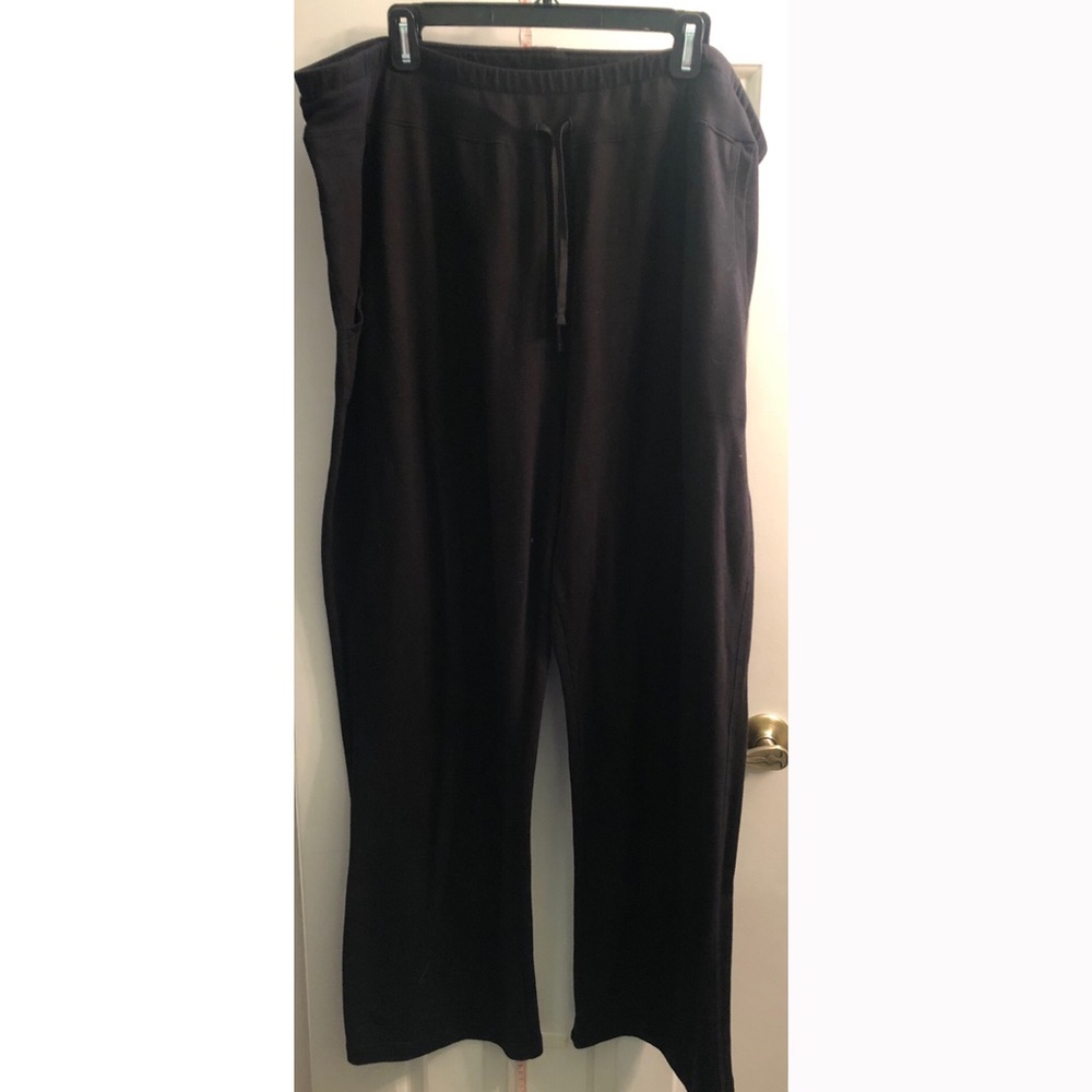 ❤️‍🔥 Athletic Works Black sweatpants!